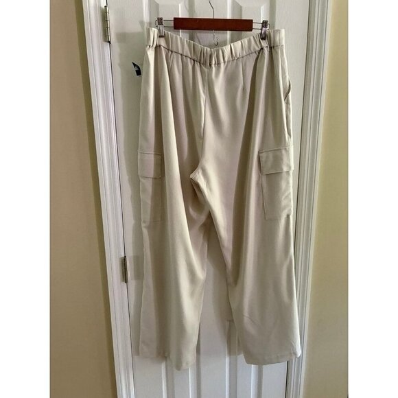 Hollister Ultra High-Rise Wide-Leg Pant Khaki - Picture 7 of 7